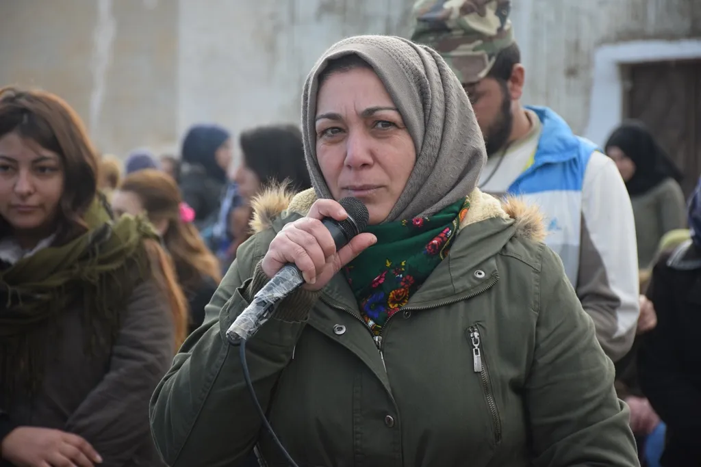 Mamosteyên herêma Cizîrê tev li konê mertalên zindî bûn