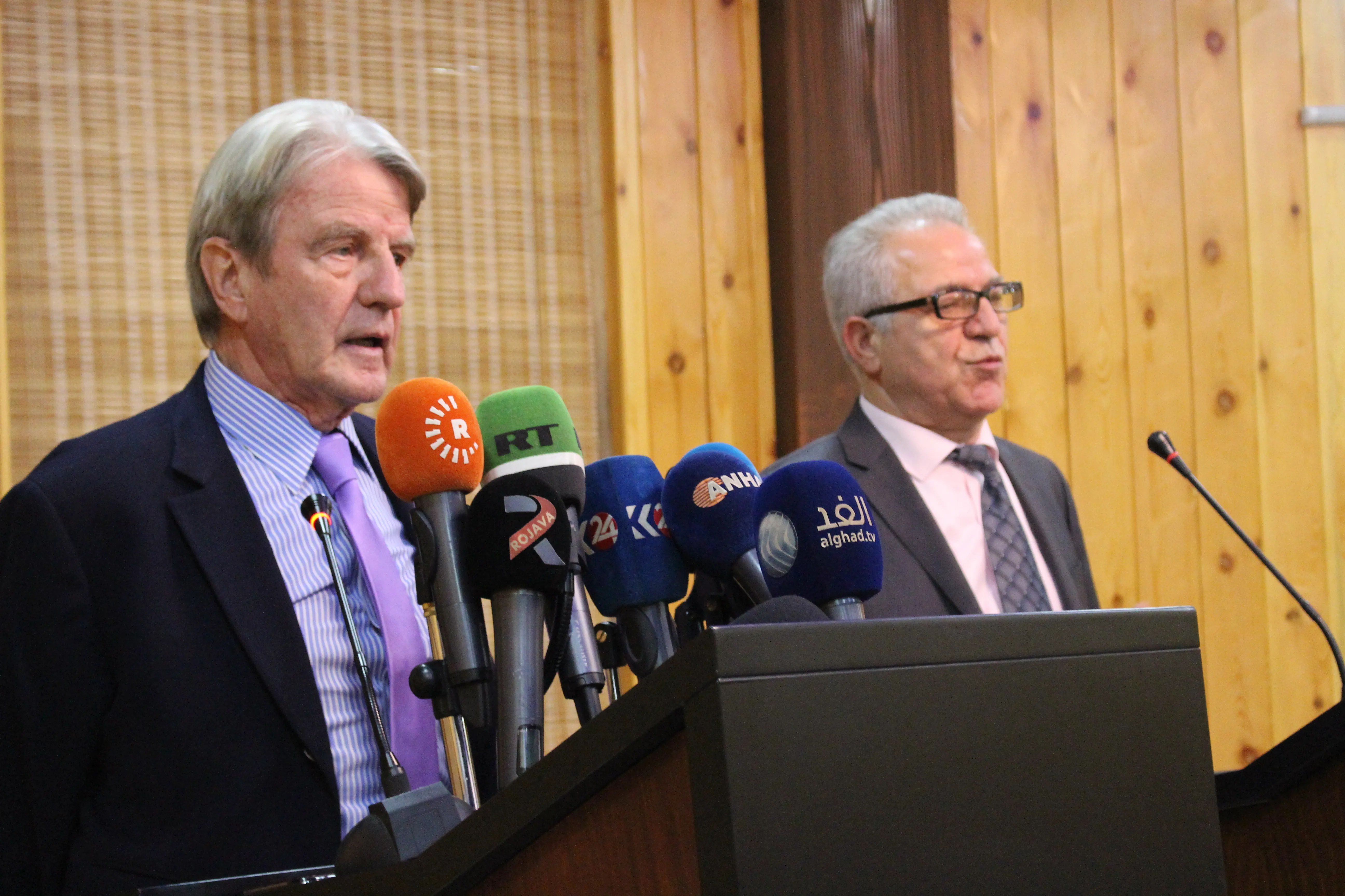 Kouchner dê beşdarî komcivîna navdewletî ya der barê Efrînê de bibe