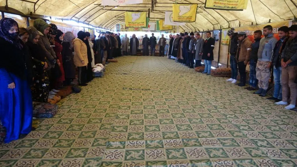 Bi sedan welatiyên Til Hemîs ketin greva birçîbûnê