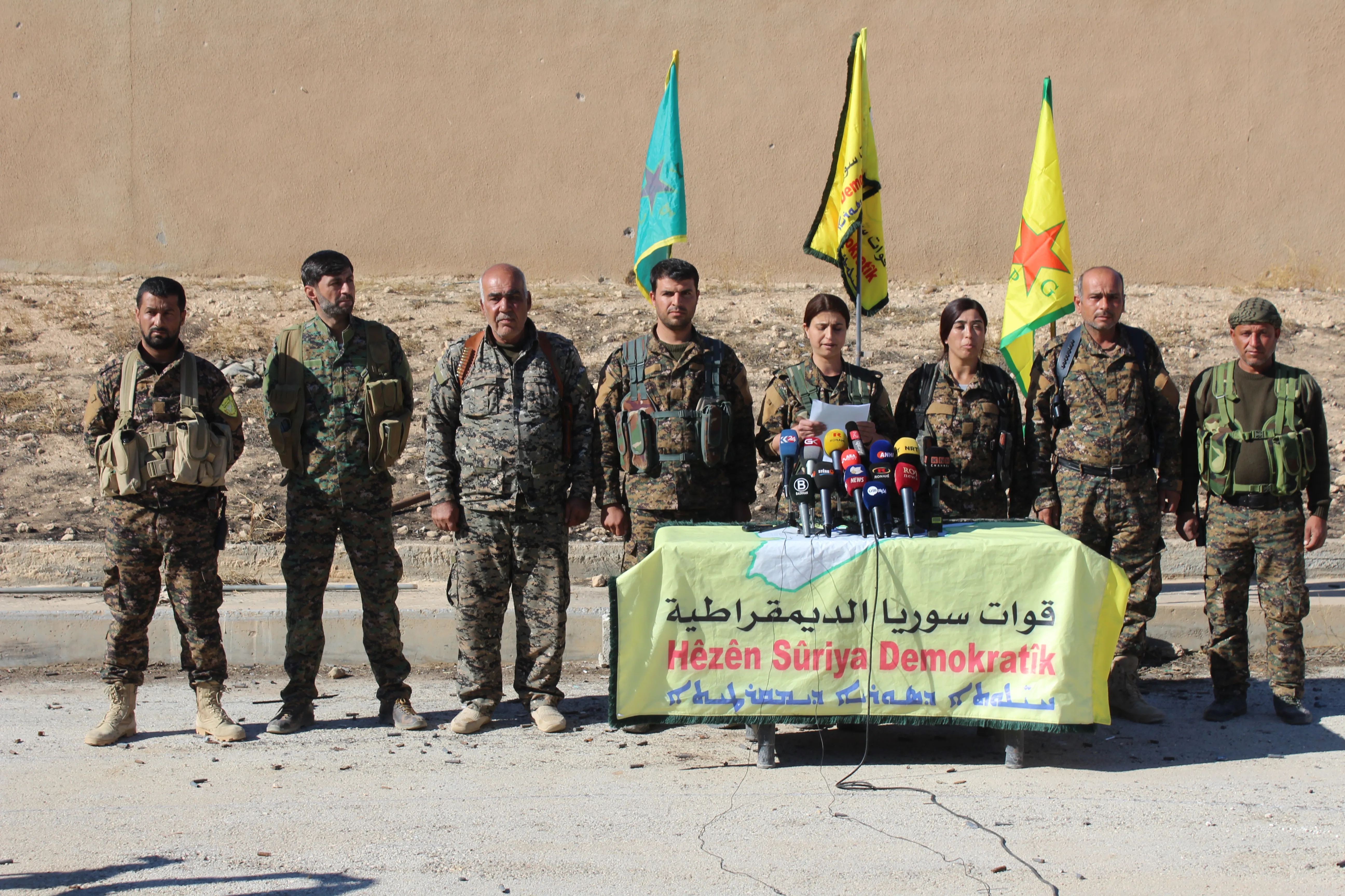 QSD'ê hevsengiyên leşkerî serûbin kirin û xewna gel veguhert rastiyê