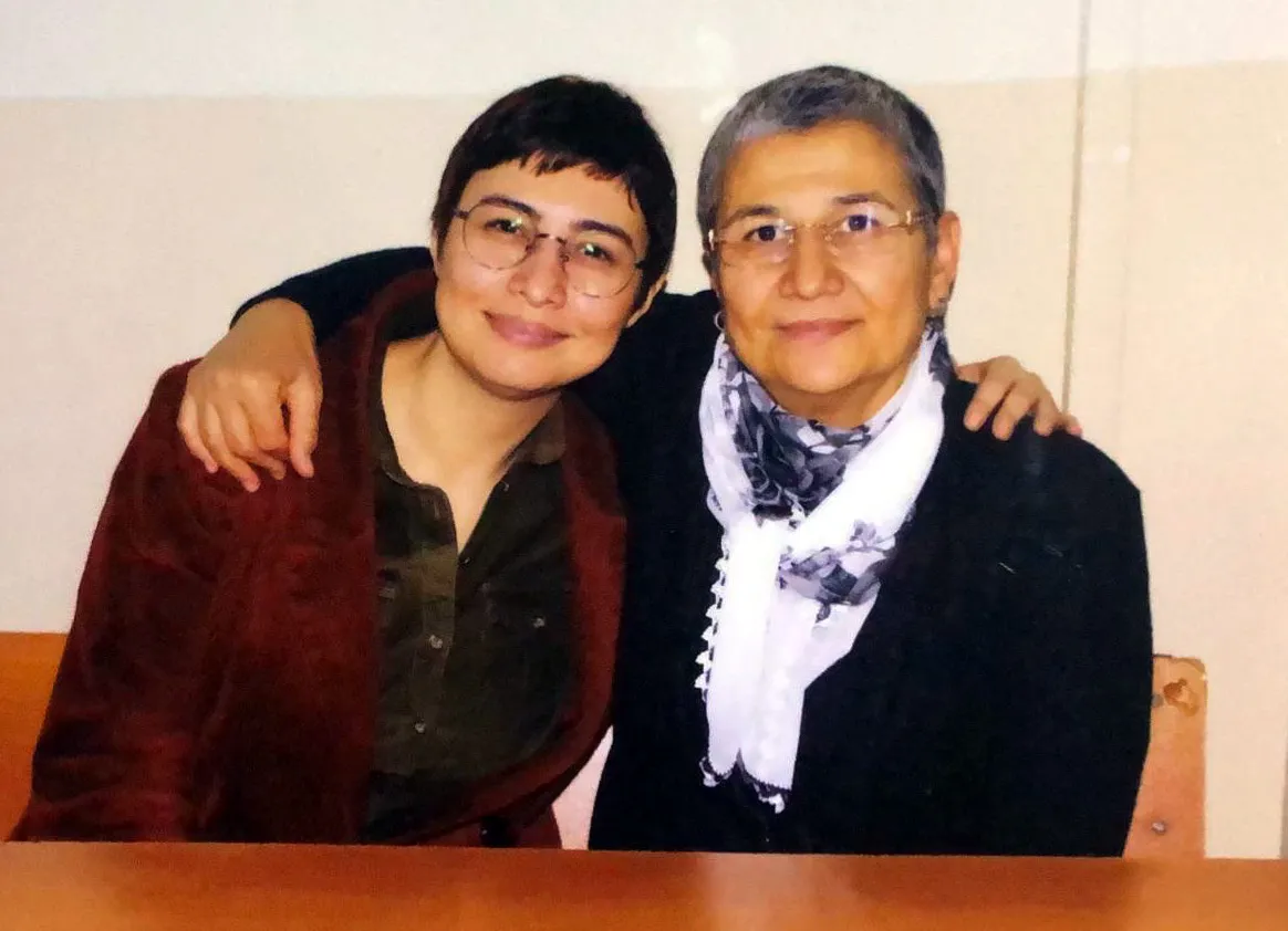 Keça Leyla Guven: Heta ku daxwaza dayika min pêk neyê, çalakiya xwe bi dawî nake
