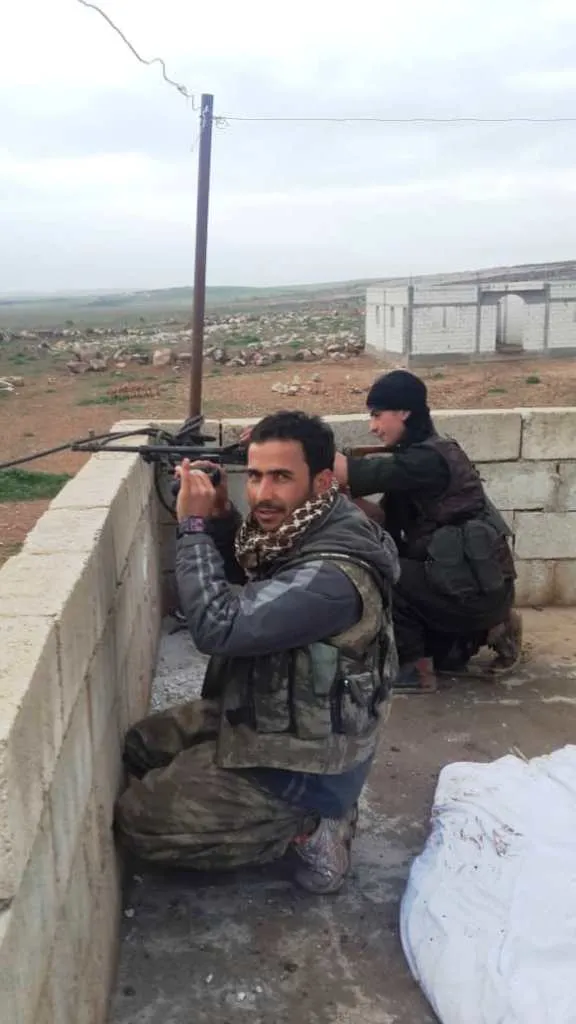 Ji devê şervanên berxwedana Kobanê, berxwedan