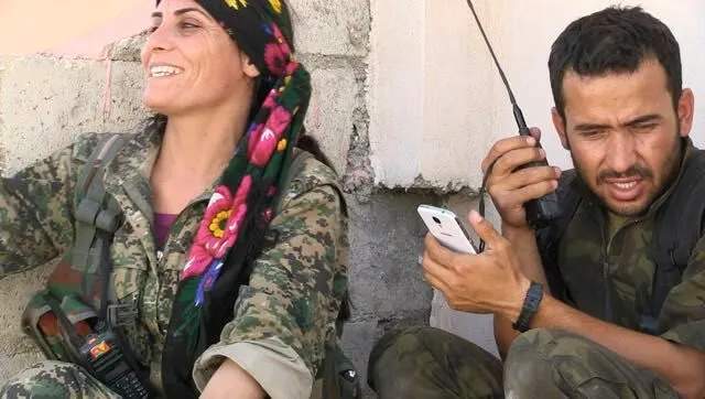 Ji devê şervanên berxwedana Kobanê, berxwedan