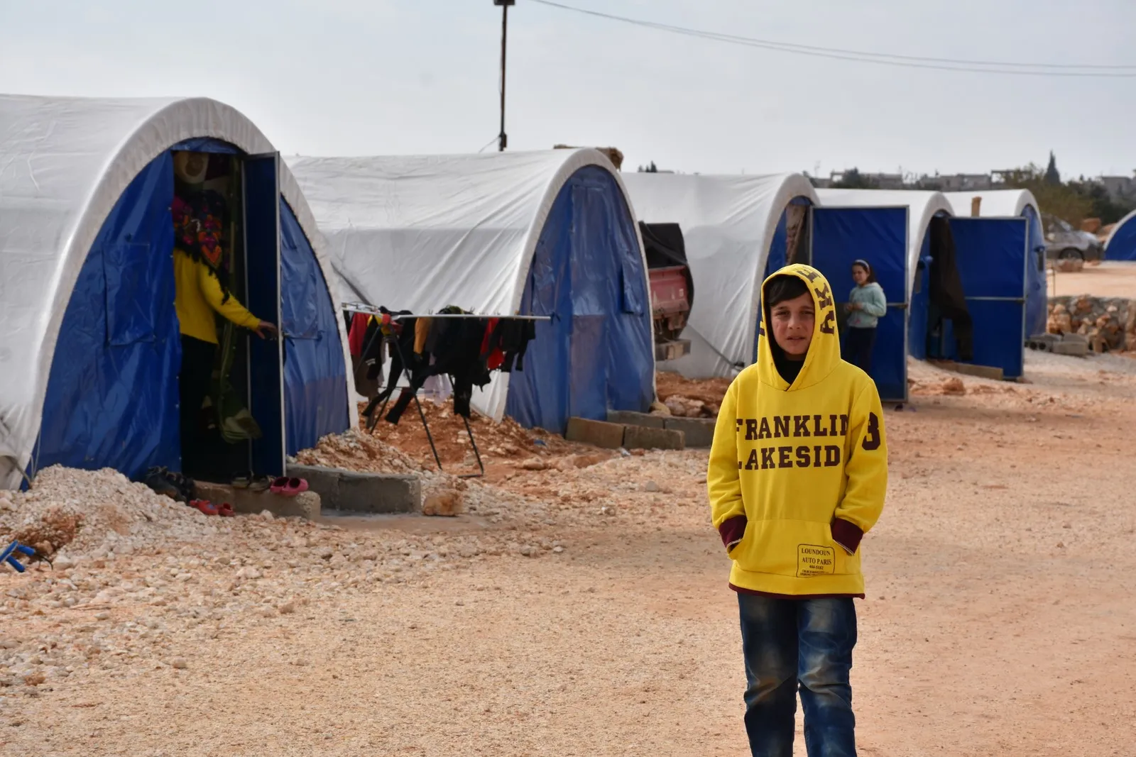 Kampa Vegerê koçberên ji Efrînê pêşwazî dike