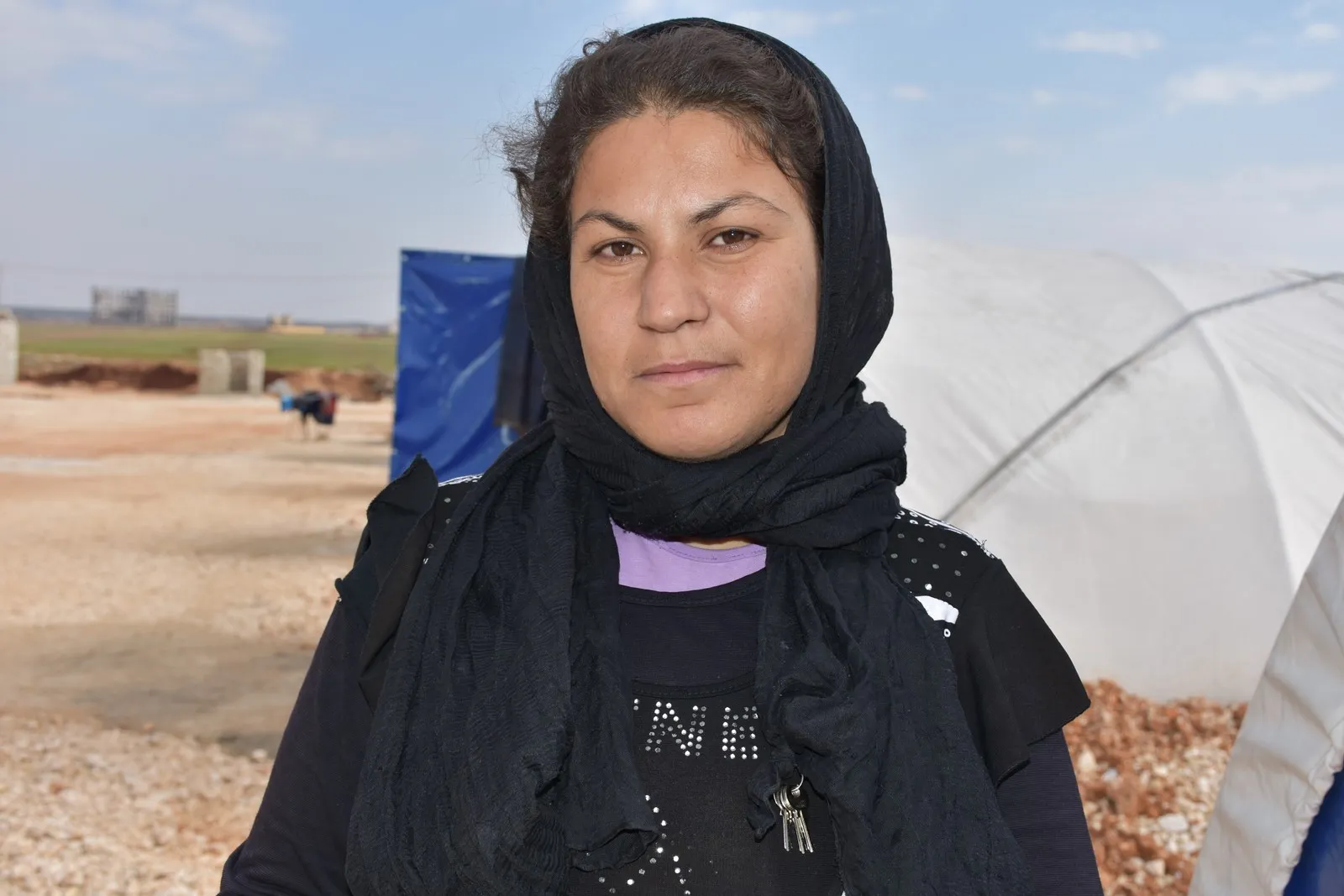 Kampa Vegerê koçberên ji Efrînê pêşwazî dike