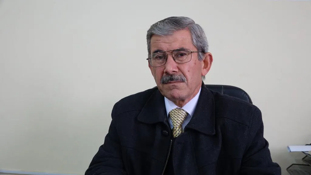 Şikefta El-Qatir sirek e ku hîna nehatiye vedîtin