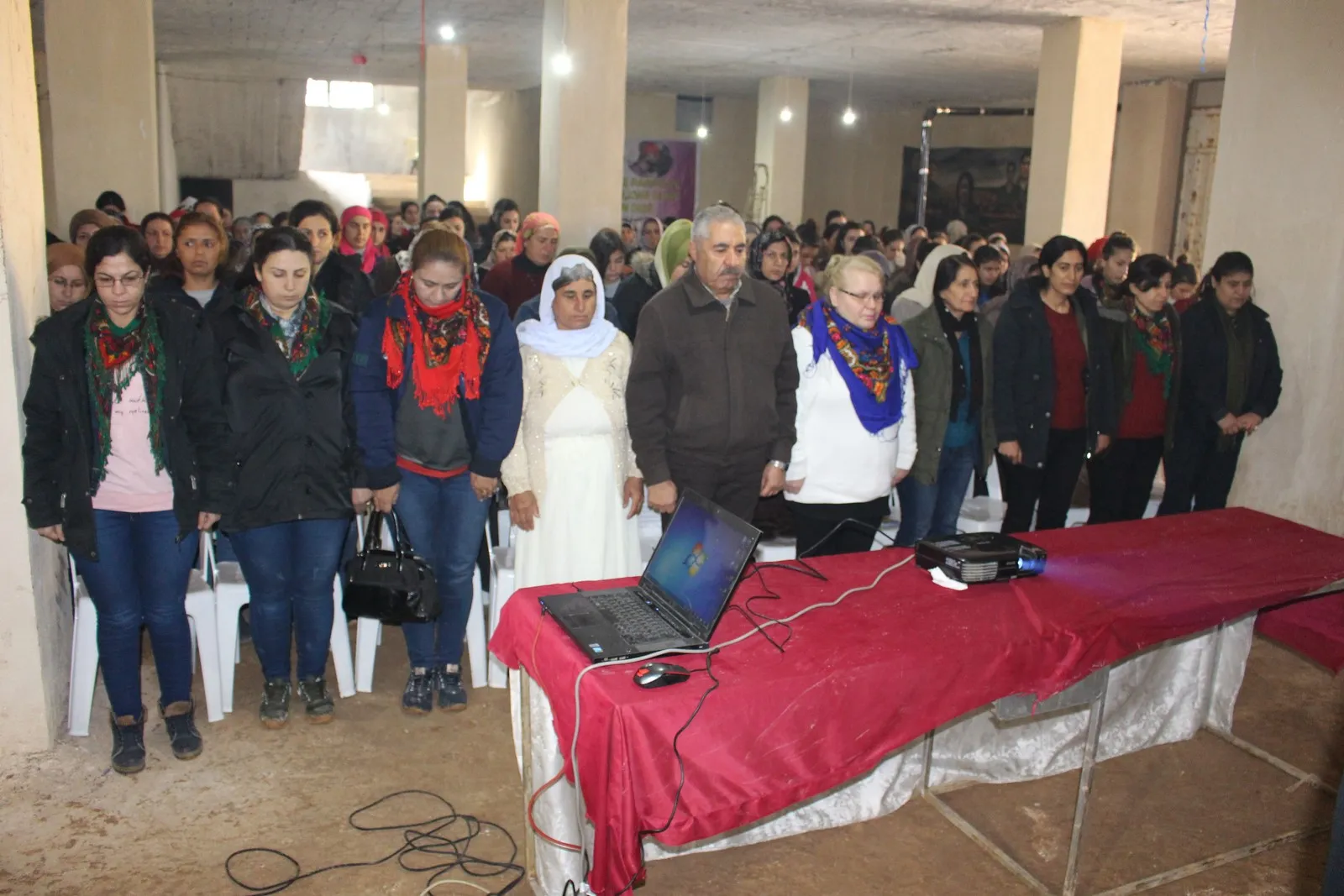 Konferansa Yekitiya Jinên Êzidî dest pê kir