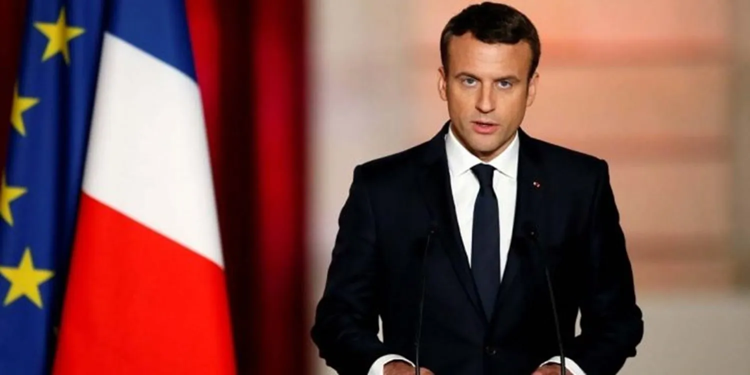 Macron, sersaxî ji Minbicê re xwest