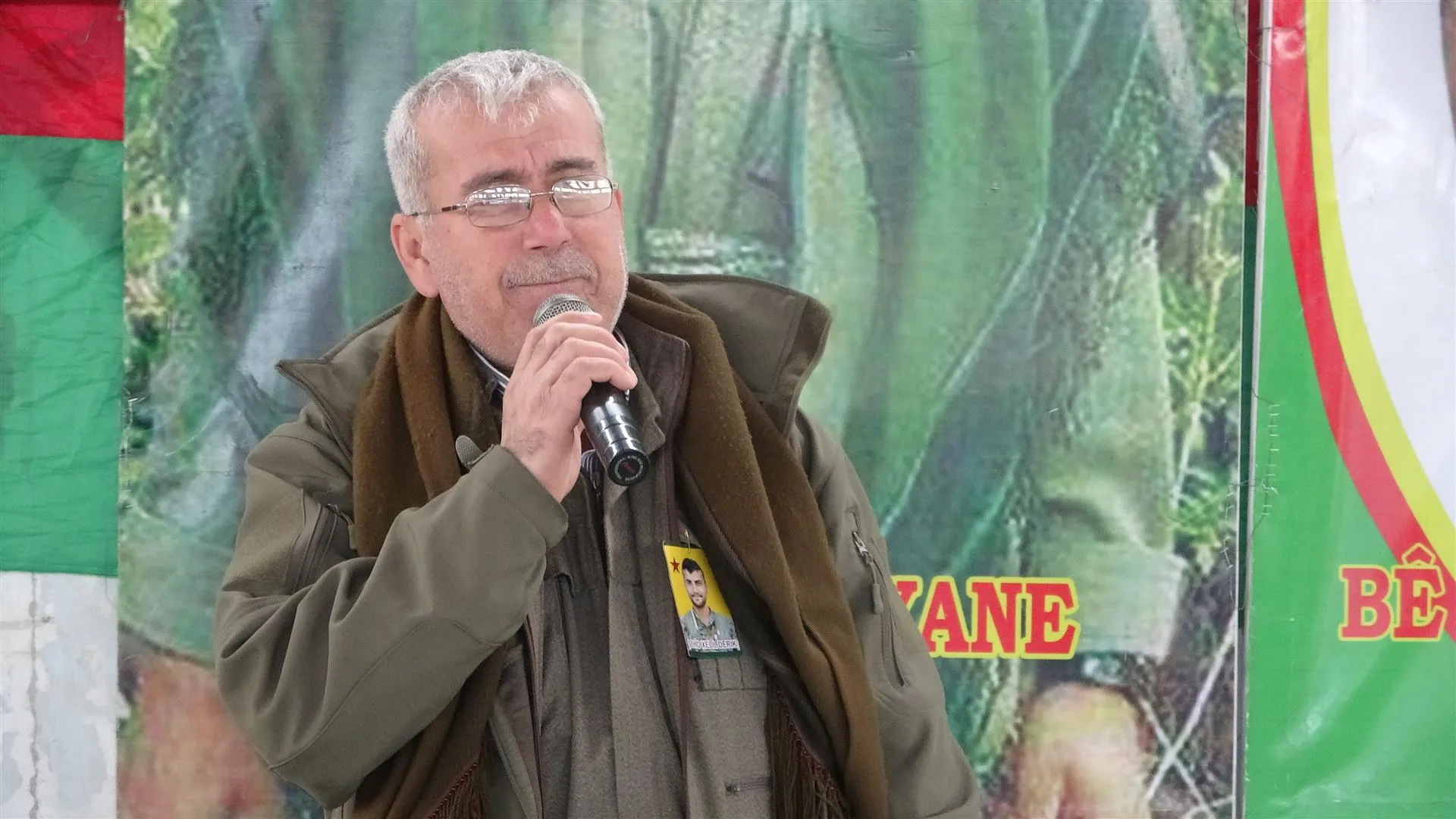 Şêniyên Dêrikê sersaxî ji malbata şehîd Xelîl Dêrîk re xwest