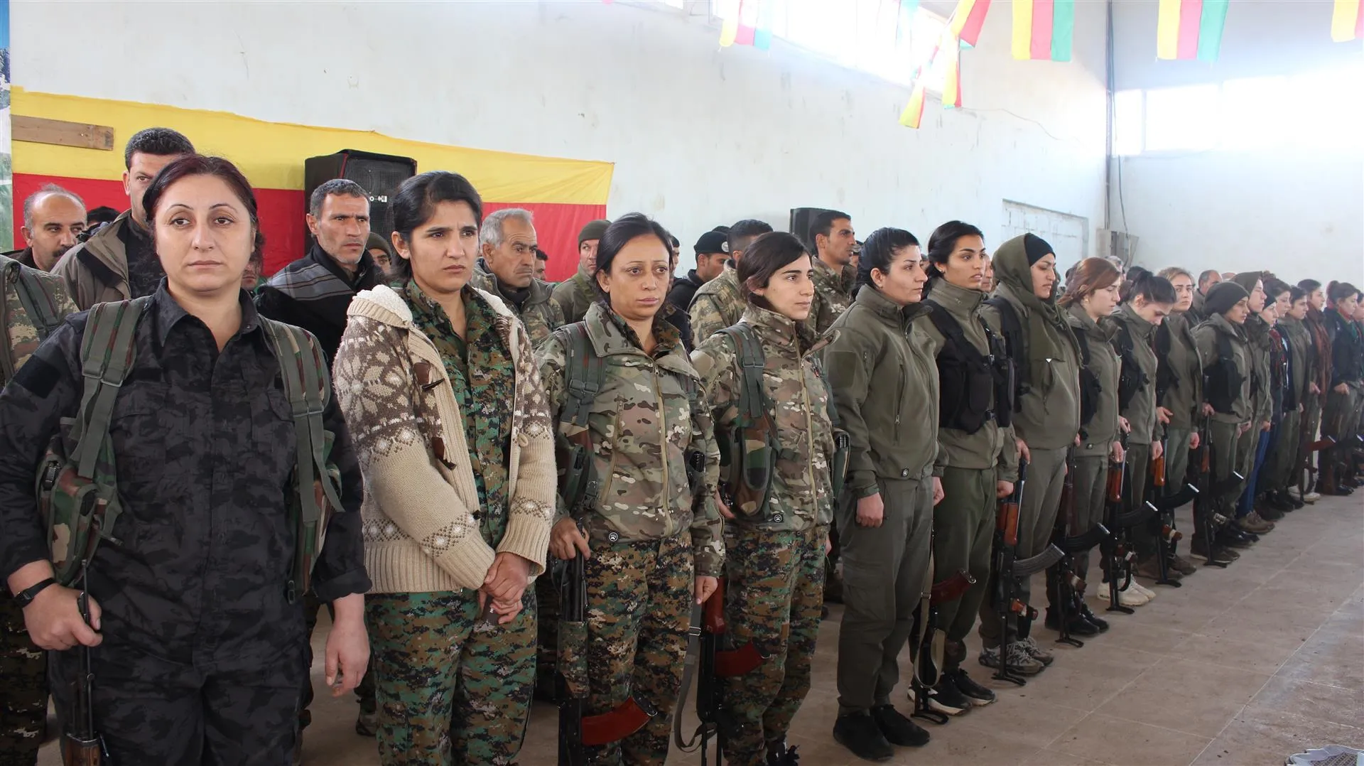 Şêniyên Dêrikê sersaxî ji malbata şehîd Xelîl Dêrîk re xwest