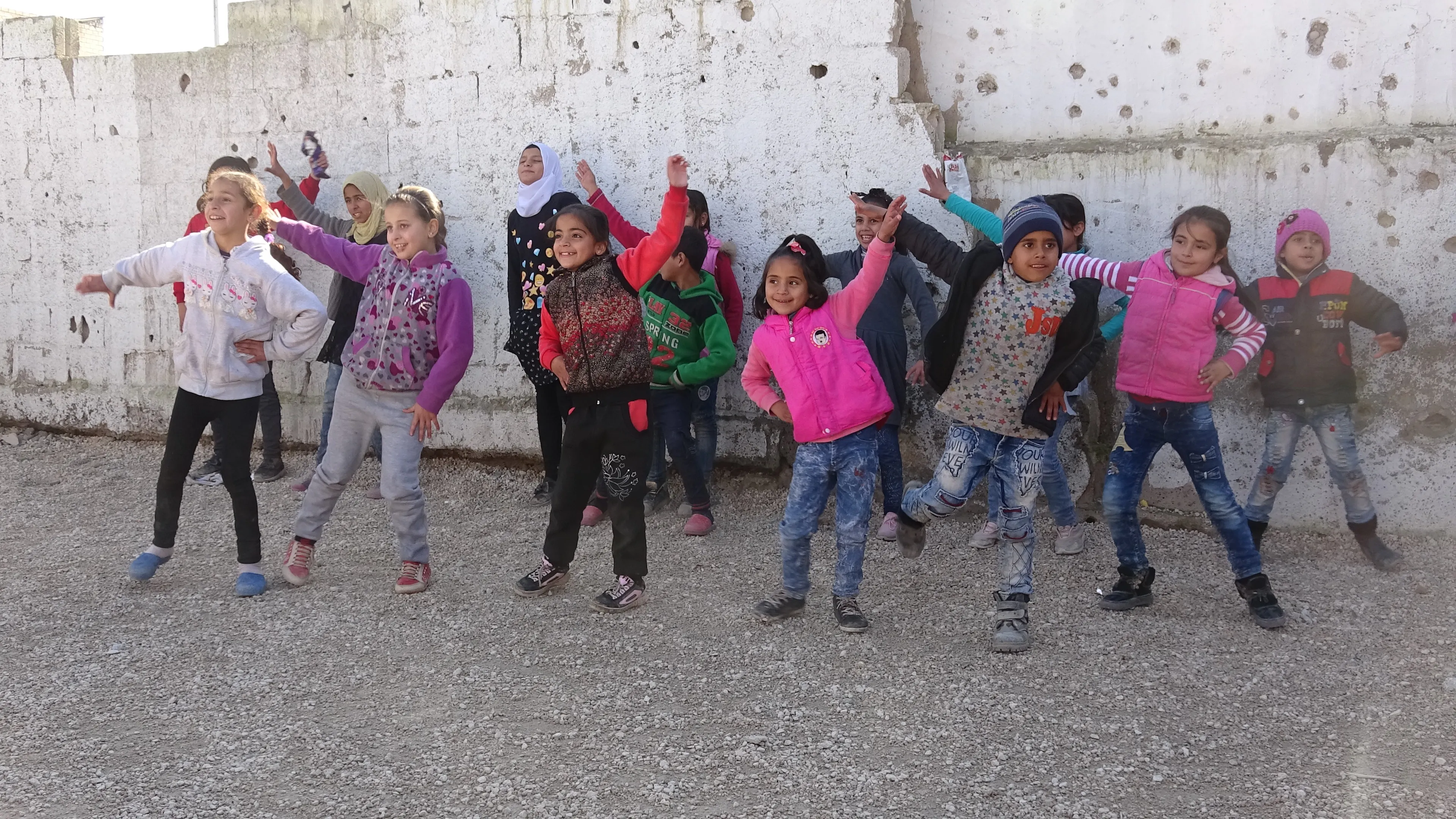 Li Reqayê ji bo zarokên nexwendî dewreyên perwerdeyê hatin vekirin