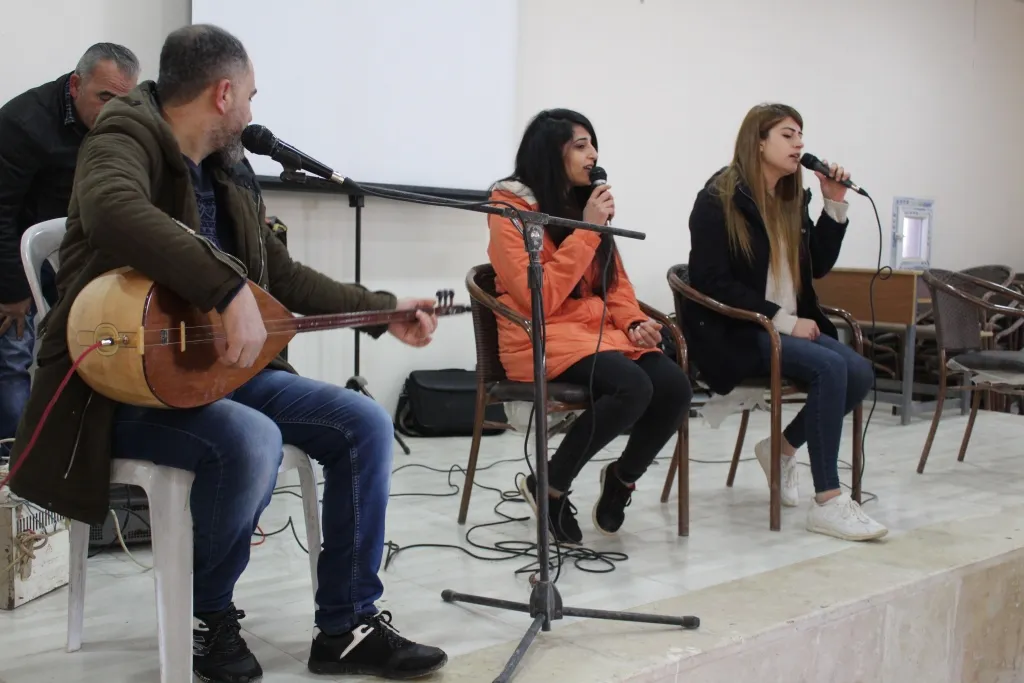 Li Kobanê dibistana astengdaran hat vekirin