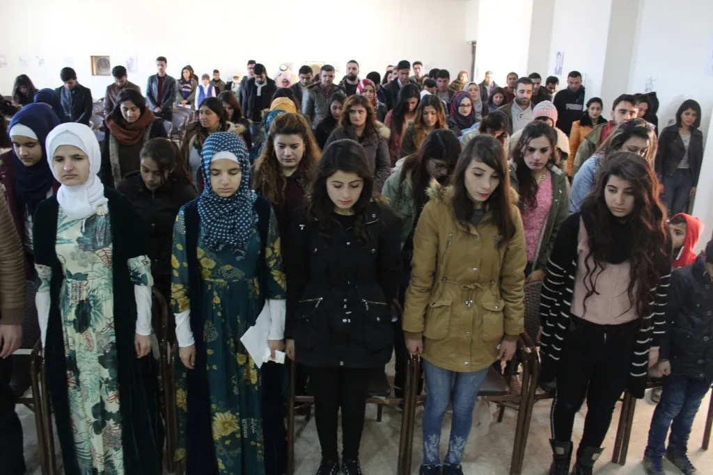Li Kobanê dibistana astengdaran hat vekirin