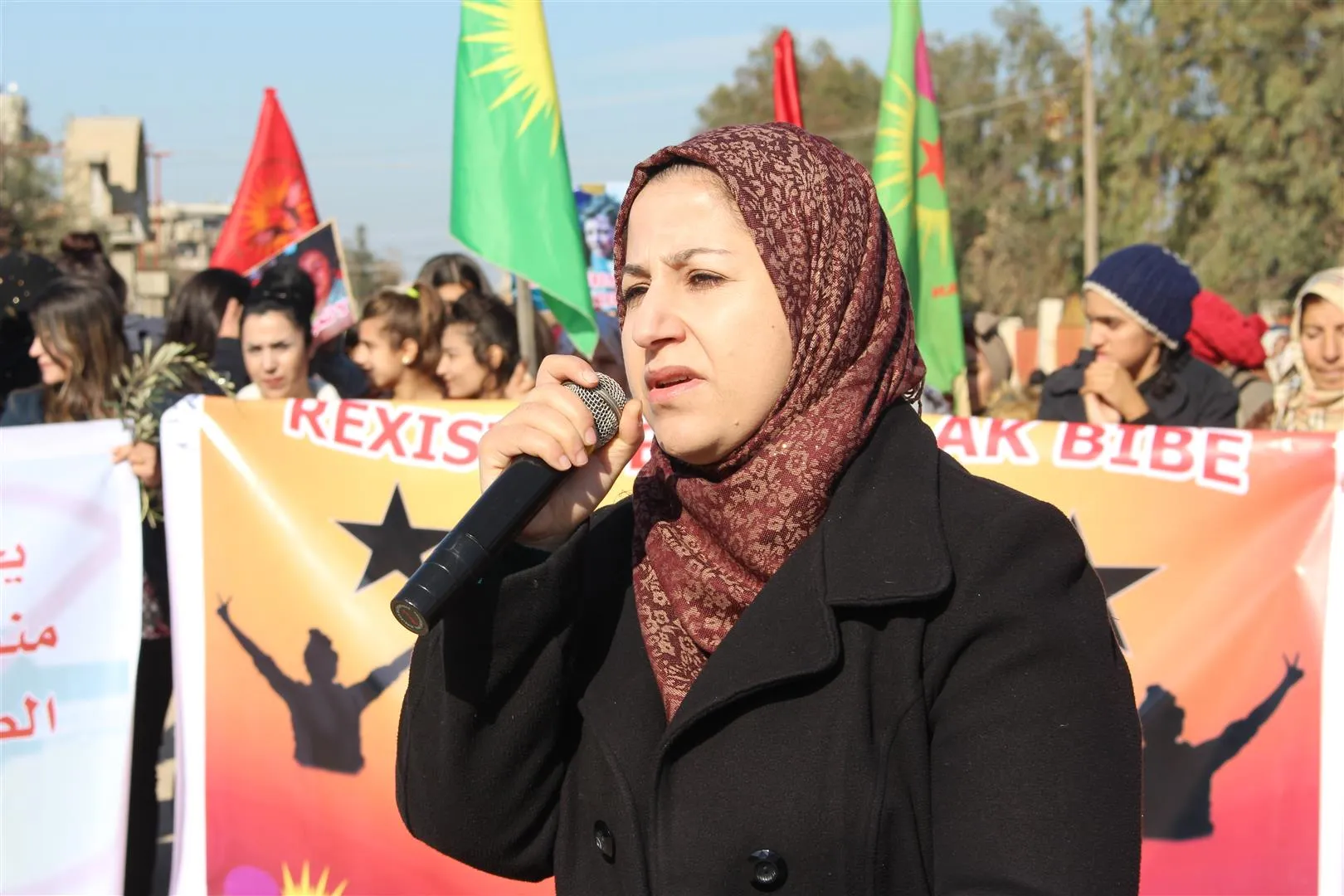 ‘Bi rihê Avesta Xabûr em ê Efrînê rizgar bikin‘