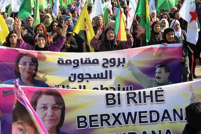 Şêniyên Dirbêsiyê û Tirbespiyê piştgirî da Leyla Guven