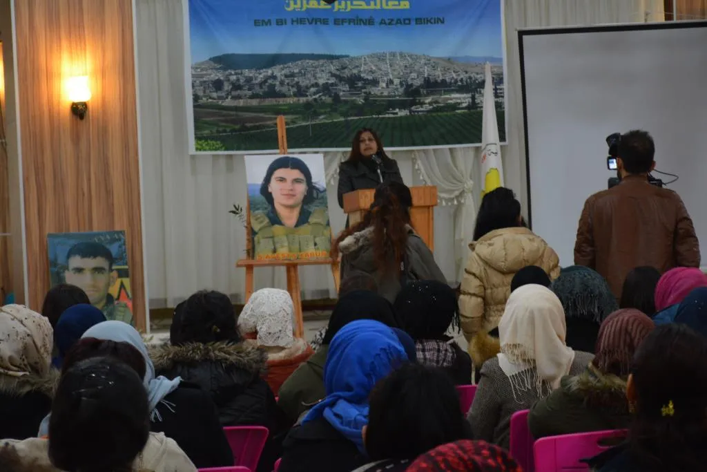 Di pêşangehê de dagirkeriya Tirkiyê hat nîşandan