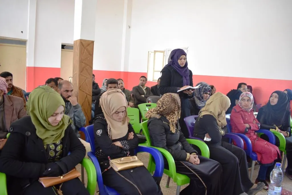 Li Dêrazorê saziyan civîneke giştî li dar xist