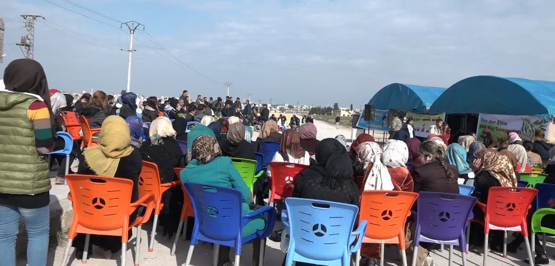 Mamosteyên Girî Spî tev li konê çalakiyê bûn
