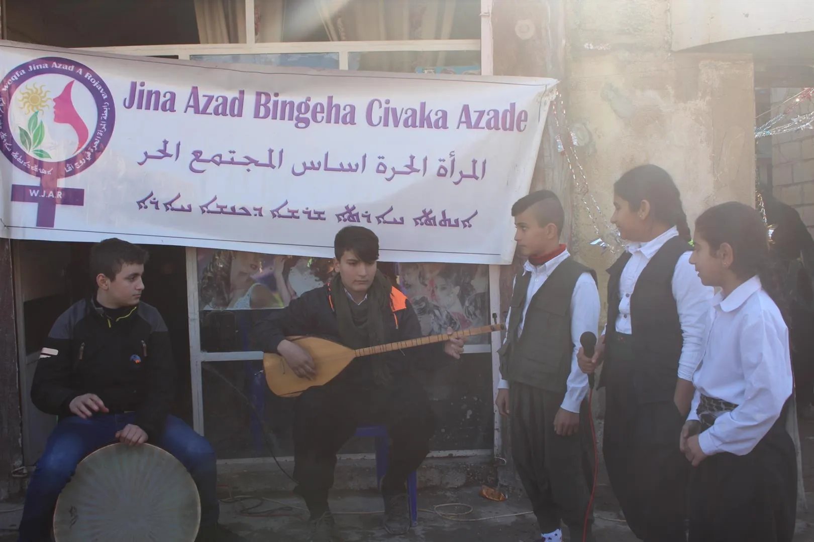 Weqfa Jinên Azad li Hesekê buroyek vekir