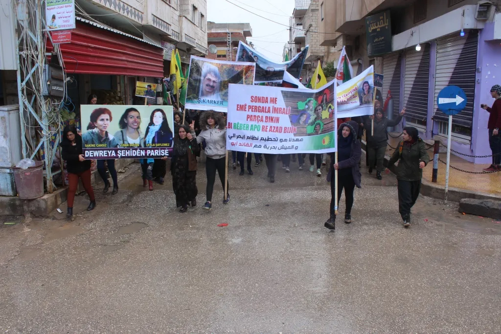 Şêniyên kantona Hesekê daketin qadan