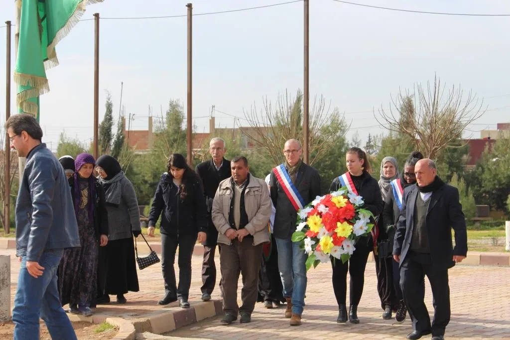 Şandeya Fransayê: Em ê qedexekirina firîna balafiran nîqaş bikin