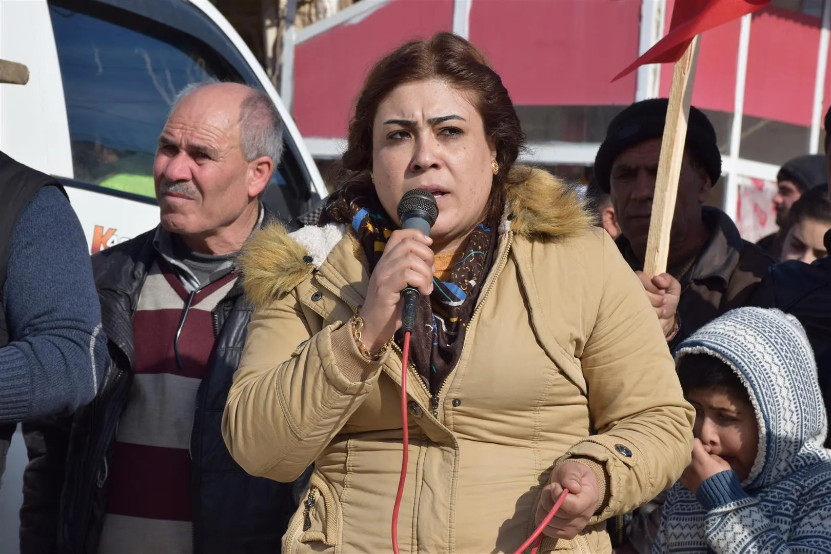  Hesekê, Amûdê û Dirbêsiyê: Em ê Efrînê rizgar bikin