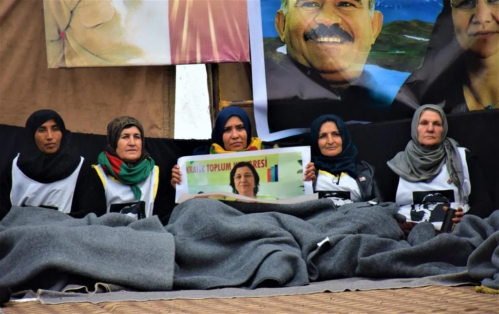 Greva birçîbûnê,  rêbazeke ji berxwedana ya dijî faşîzmaya Tirkiyê ye