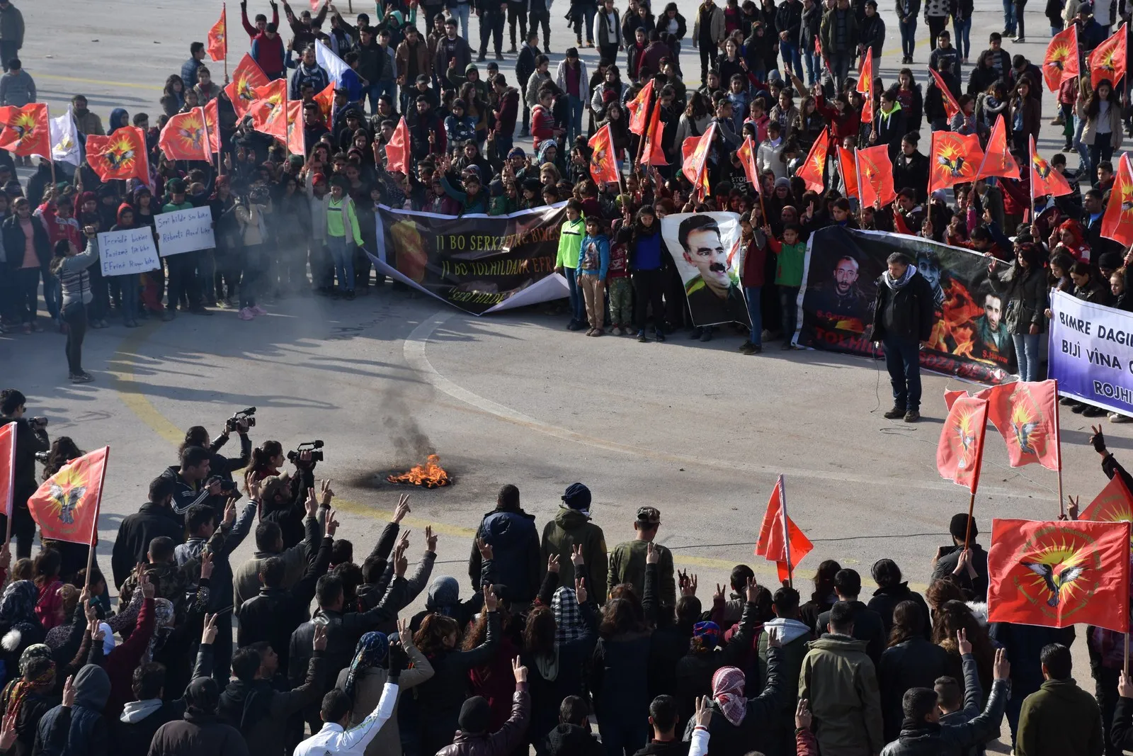 Ciwanên Efrînê li dijî dagirkeriya Tirkiyê meşiyan