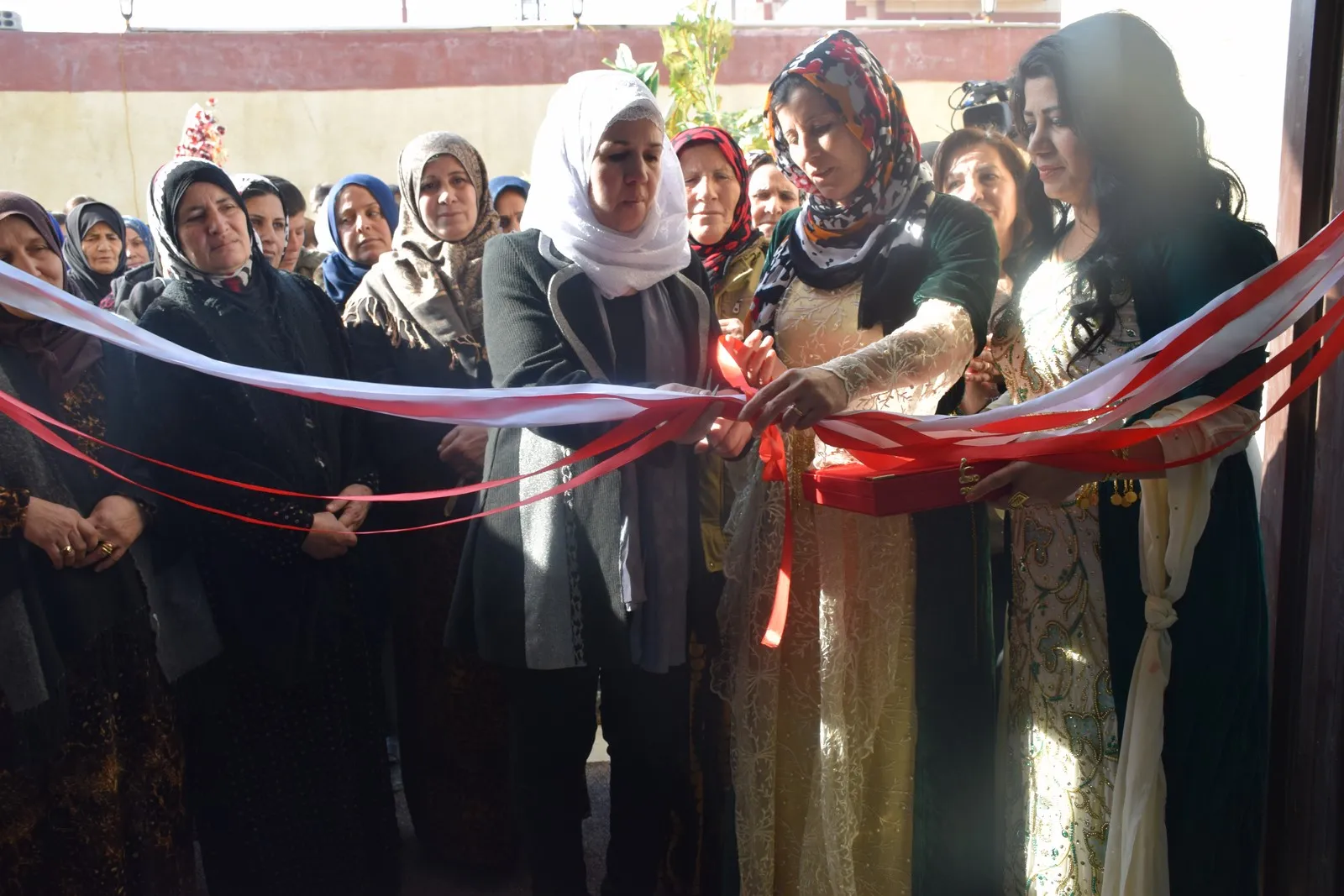 Meclisa Kantona Hesekê navenda xwe vekir