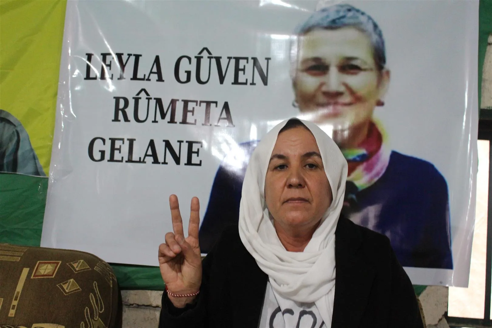 30 Êzidiyên li Kampa Newroz dest bi greva biçîbûnê kirin