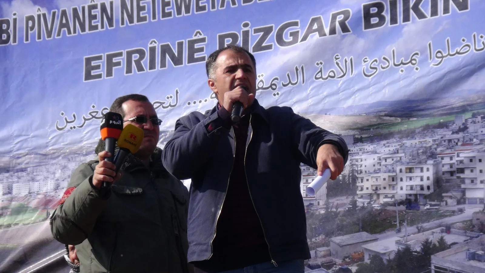 Li herêma Efrînê bi hezaran kes li dijî dagirkeriyê daketin qadan