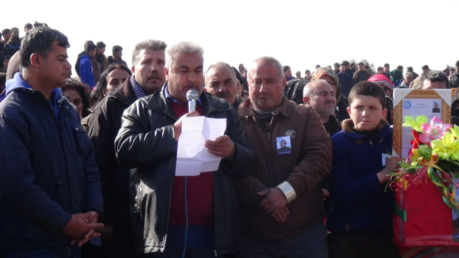 Cenazeyê şehîd Iwêş bi merasîmekê hate veşartin