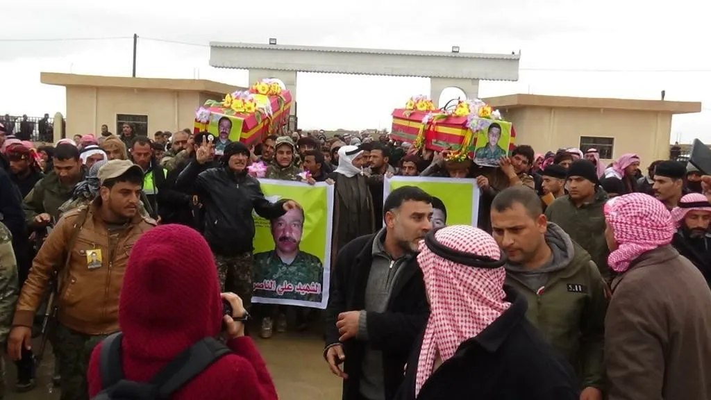 Cenazeyê şehîdên QSD‘ê Nasir û Cewad li Til Hemîsê hatin veşartin