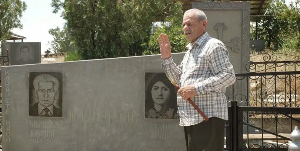 Hunermendê Kurd Egîdê Cimo koça dawî kir