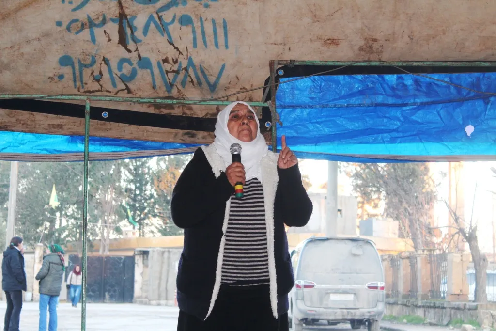 Çalakiya mertala zindî ya Kobanê di roja 24‘an de ye
