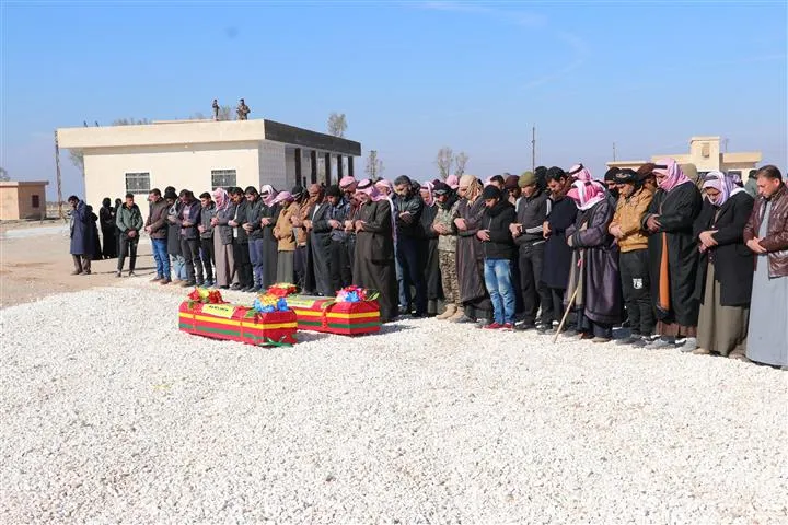 Cenazeyê şehîdên QSD'ê Qasim û Somer hatin veşartin