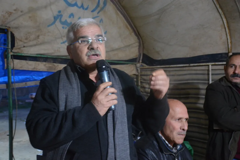 Partiyên siyasî çalakiya mertala zindî ya Kobanê dewr girtin