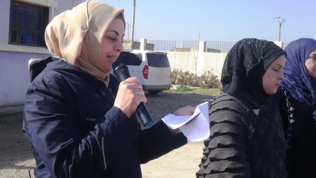 Jinên Dêrazorê: Li hember êrîşan em ê bêdeng nemînin