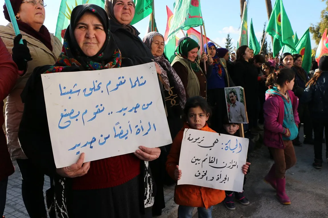Her sê jinên têkoşerê li taxa Şêxmeqsûdê hatin bibîranîn