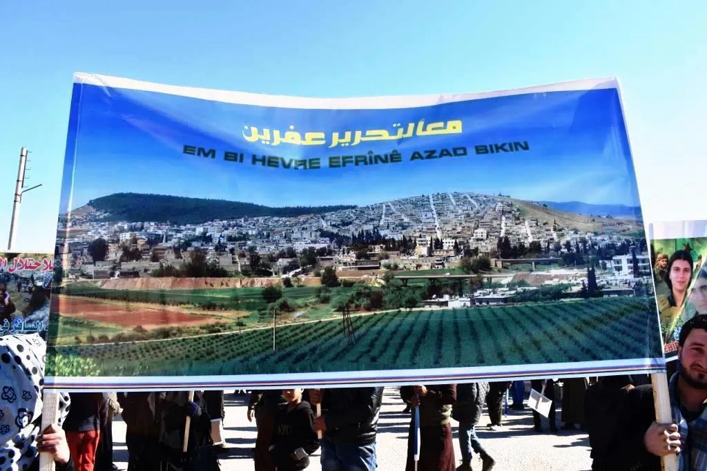 Li Dêrazor û Minbice dagirkeriya Tirkiyê hate protestokirin