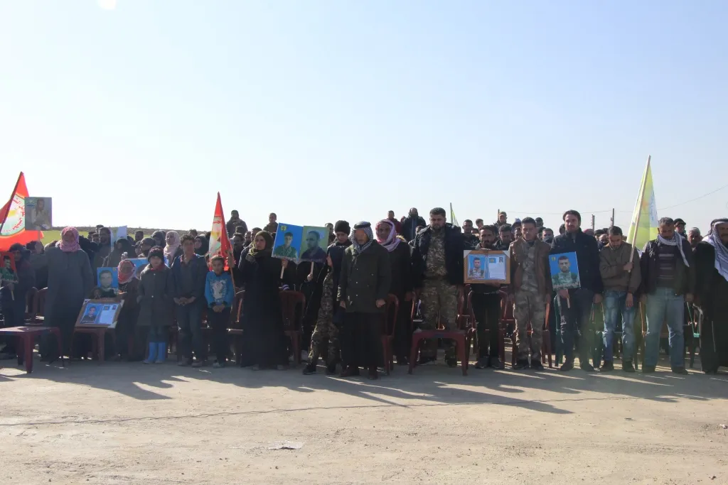 'Gefên Tirkiyê beşek ji rêzefîlmê astengkirina çareseriya aloziya Sûriyê ye'