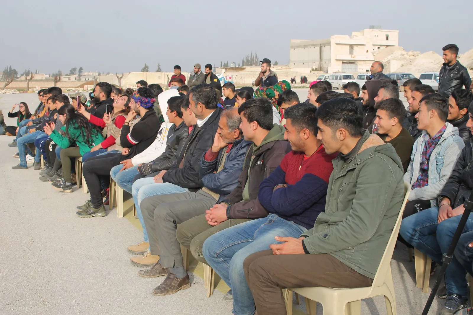 Ciwanên herêma Efrînê li dijî tecrîdê çalakiya kon dan destpêkirin