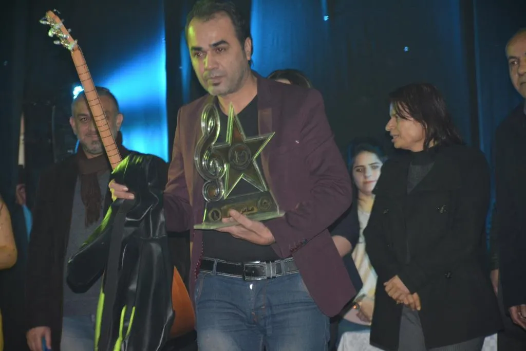 Mihrîcana Jenyariya Tekane li Rojava bi dayîna xelatan dawî bû