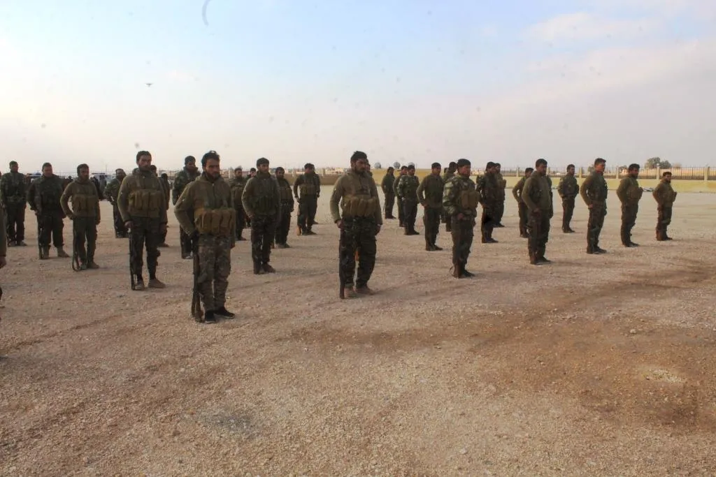 Li Reqayê cenazeyê 3 cangoriyên azadiyê bi merasîmekî  heybet hatin veşartin