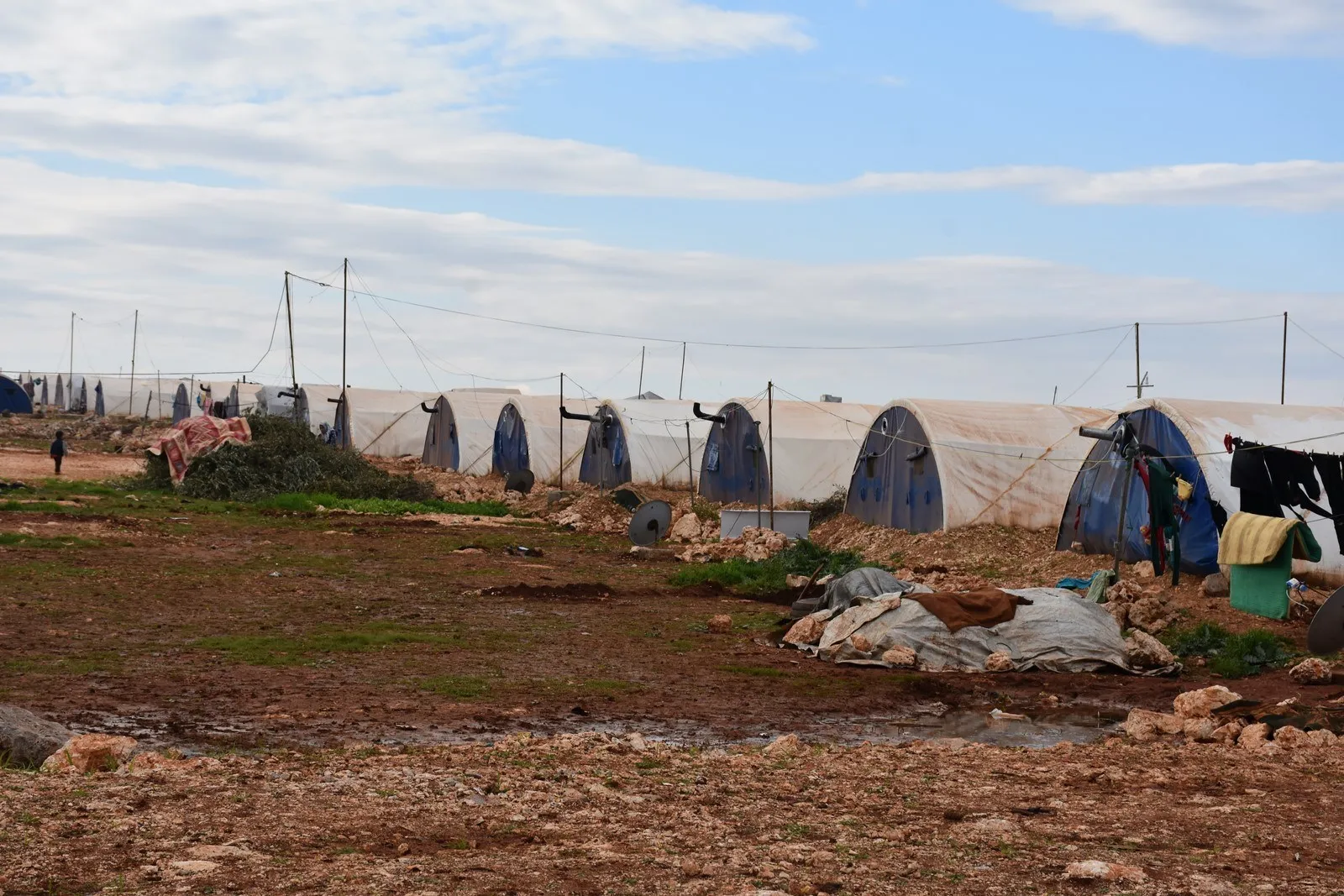 Warê ewle yê koçberan Efrîn bi destê Tirkiyê bû trajediya mirovî - 1