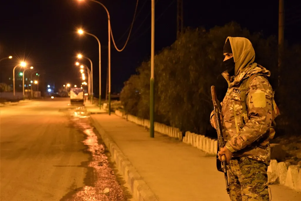 Welatiyên Tebqayê dikarin rojane 3 saetan derkevin