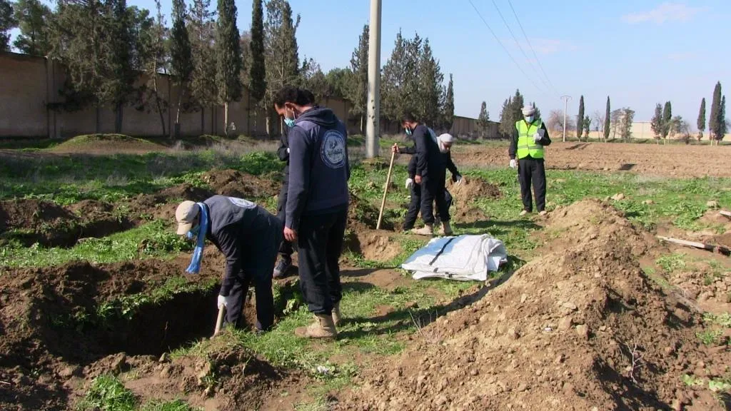 Ji Goristana El-Fexîxe derxistina cenazeyan didome