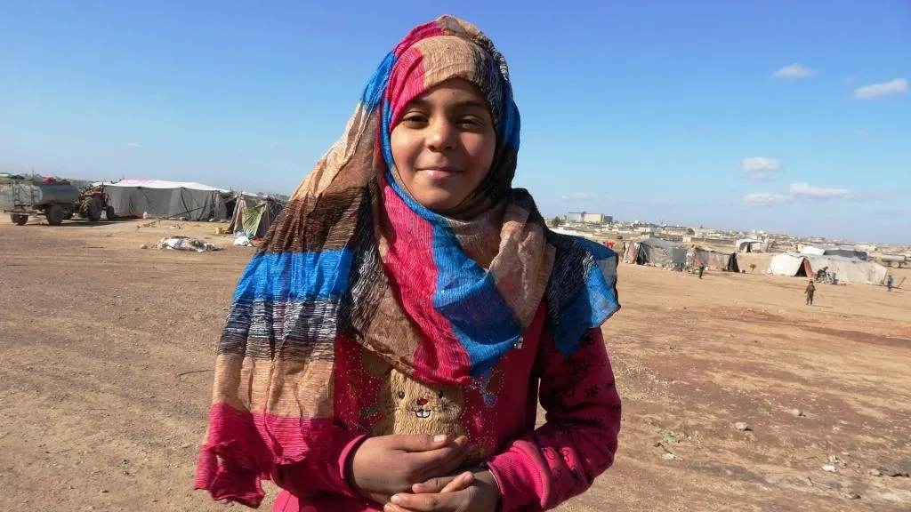 Jin û zarokên kampên Til El-Beyîa û Yarûb alîkarî xwest