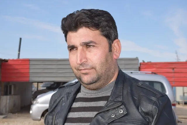 Rojane li kampa Holê 20 ton çop tê rakirin