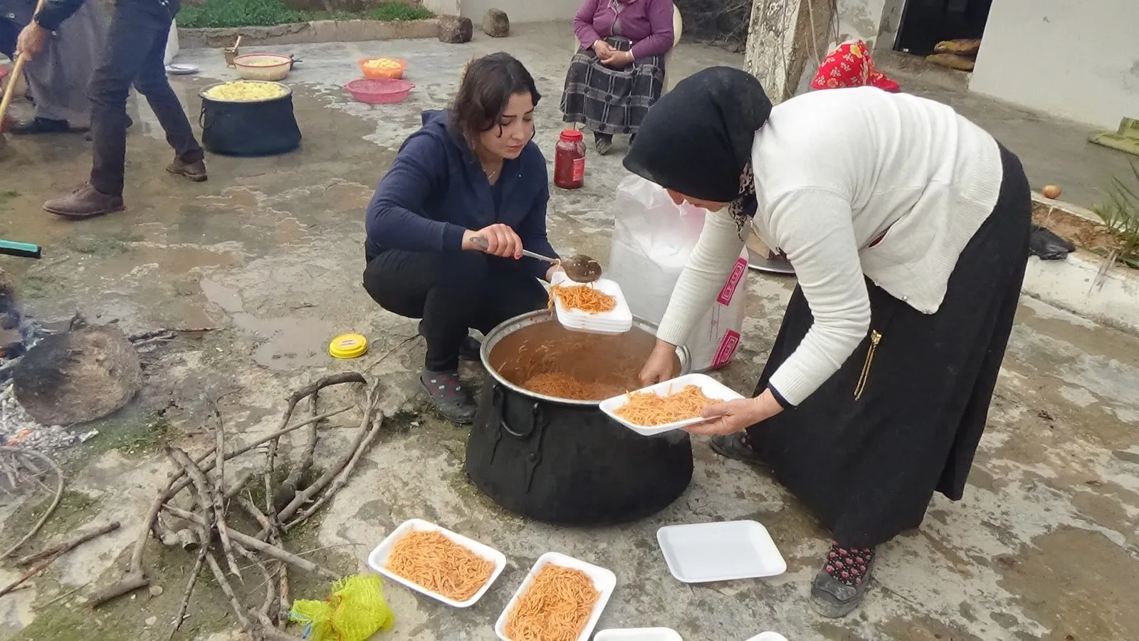 Di Berxwedana Serdemê de jinên berxwedêr